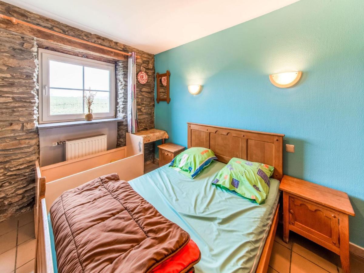 Beautiful Farmhouse In Brisy With Sauna Екстер'єр фото